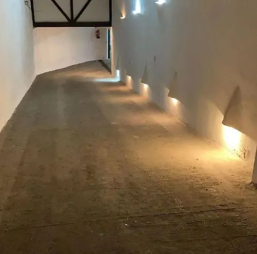 Acogedor Estudio En Parking Gratis Daire